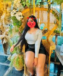 Pitești - Escorta Sexy - Escorta manierata am revenit.  Ofer companie si masaj terapeutic facut cu creme si uleiuri aromate domnilor manierati intr-o locatie discreta.  Locuri de parcare si ac.  Detalii la telefon. 