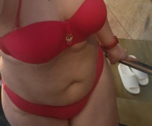 Escorte Sexy - Bucuresti - Escorta apetisanta, dulce si atenta cu tine, locuiesc singura, ofer masaj complet, garantez igiena si seriozitate, sunt o persoana sociabila, educata, ma adresez persoanelor cu bun simt, nu raspund la privat.  Detalii la telefon.  Poze reale