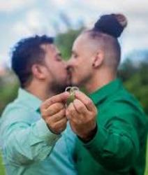 Escorte Sexy - București - Escorta senzuala iti pot oferi companie, masaj de relaxare, intr-o ambianta placuta, clipe linistite la domiciliul meu sau al tau.  Astept domni seriosi si manierati.  Detalii la telefon