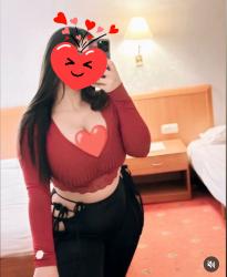 Escorte Sexy - Pitești - Escorta apetisanta, dulce si atenta cu tine, locuiesc singura, ofer masaj complet, garantez igiena si seriozitate, sunt o persoana sociabila, educata, ma adresez persoanelor cu bun simt, nu raspund la privat.  Detalii la telefon.  Poze reale