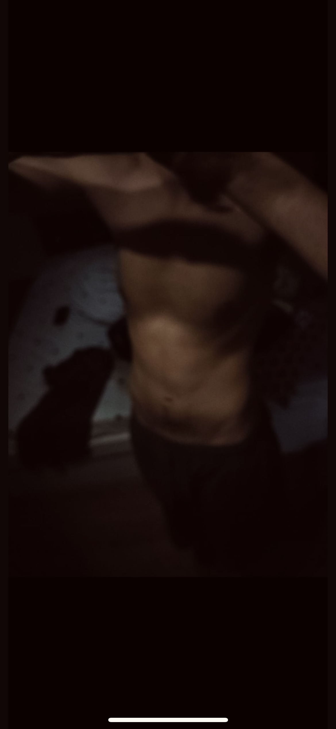 Bucuresti - Escorta Sexy - Salut Am 19 ani sunt un baiat activ dotat curat nu detin loc si nu raspund la telefon, doar la mesaje