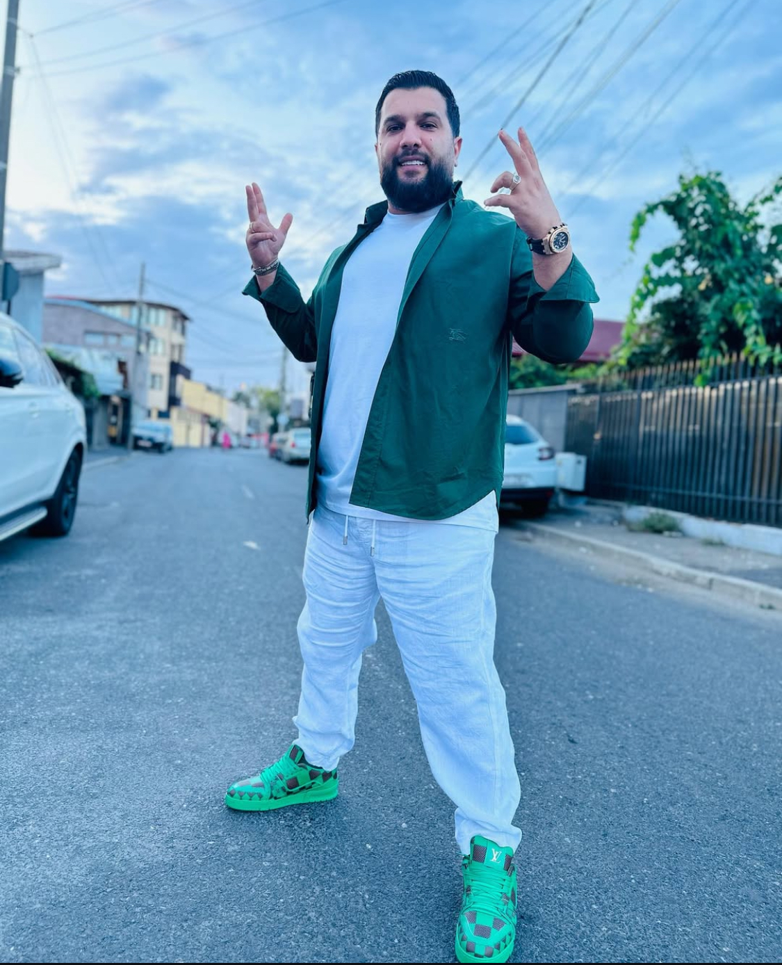 Bucuresti - Escorta Sexy - Ofer servicii de inalta calitate si abia astept sa te simt puternic.  Suna ma pentru mai multe detalii