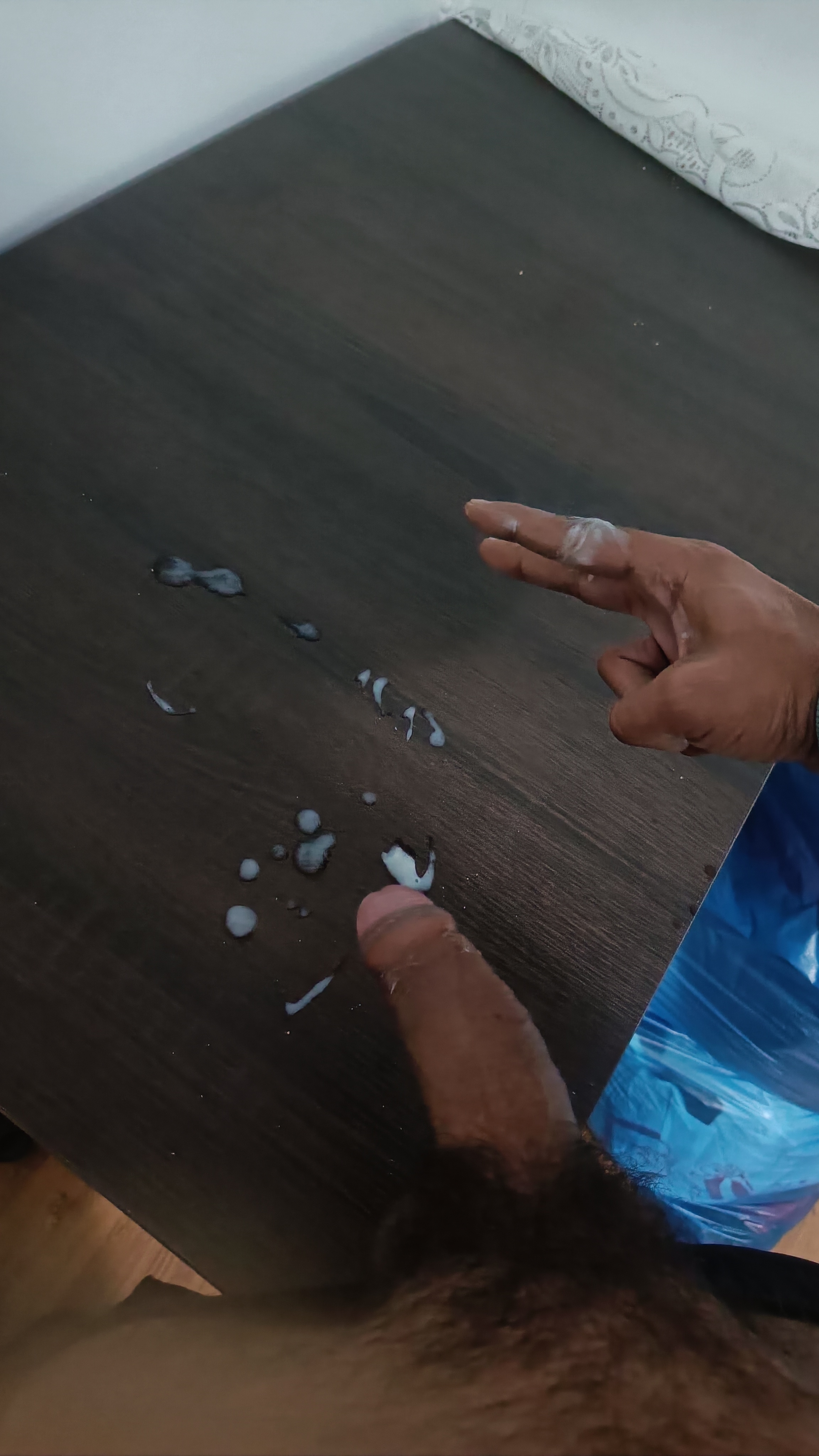 Escorte Sexy - București București - Escorta senzuala iti pot oferi companie, masaj de relaxare, intr-o ambianta placuta, clipe linistite la domiciliul meu sau al tau.  Astept domni seriosi si manierati.  Detalii la telefon