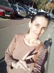 Escorte Sexy - Galați - Escorta matura Particular Galați iti pot oferi companie, intr-o ambianta placuta, clipe linistite la domiciliul meu.  .  Astept domni seriosi si manierati.  Detalii la telefon / WhatsApp