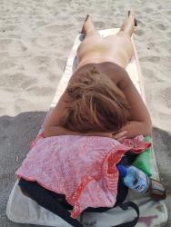 București - Escorta Sexy - Escorta senzuala iti pot oferi companie, suntem cuplu soț si soție vă asteptam să va descoperiți cele mai ascunse fantezii si secrete suntem deschisi si naturali.  .  .  .  .  masaj de relaxare, intr-o ambianta placuta, clipe linistite la domiciliul meu sau al tau.  Astept domni seriosi si manierati.  Detalii la telefon