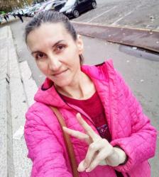 Escorte Sexy - Galați - Escorta matura Particular Galați indepenta iti pot oferi companie,  intr-o ambianta placuta, clipe linistite la domiciliul meu .  Astept domni seriosi si manierati.  Detalii la telefon