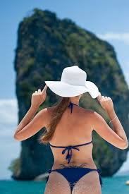 Escorta Sex - Vino sa te răsfăț.  Pt mai multe detalii contactează mă.  Sânt a ta la orice ora.  Îndrăznește.  - Telefon: 0722972763 