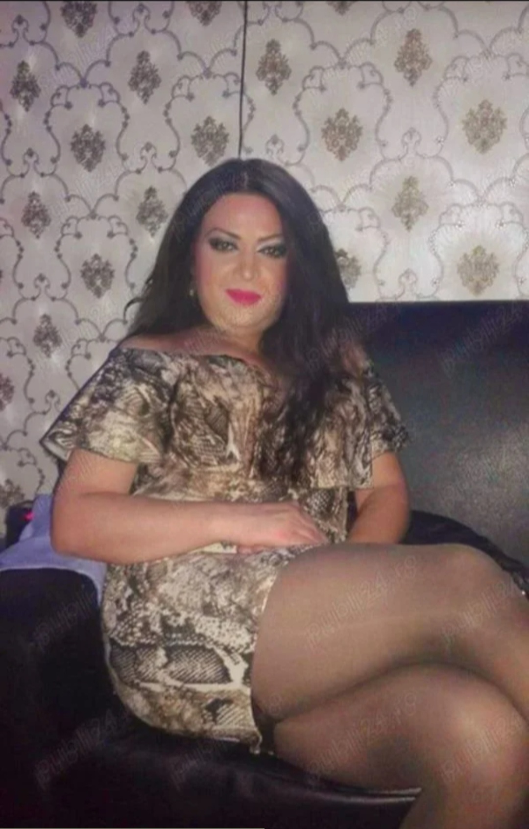 Brasov - Escorta Sexy - Escorta apetisanta, dulce si atenta cu tine, locuiesc singura, ofer masaj complet, garantez igiena si seriozitate, sunt o persoana sociabila, educata, ma adresez persoanelor cu bun simt, nu raspund la privat.  Detalii la telefon.  Poze reale