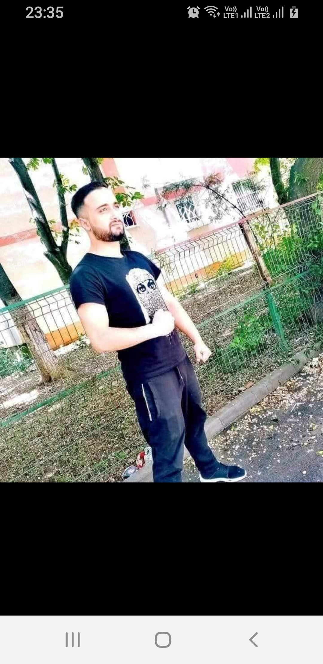 Escorte Sexy - Bucuresti - Vestatil serios 18 cu 5 pentru domni serio?i si cupluti.  nu rasound la mesaje. 