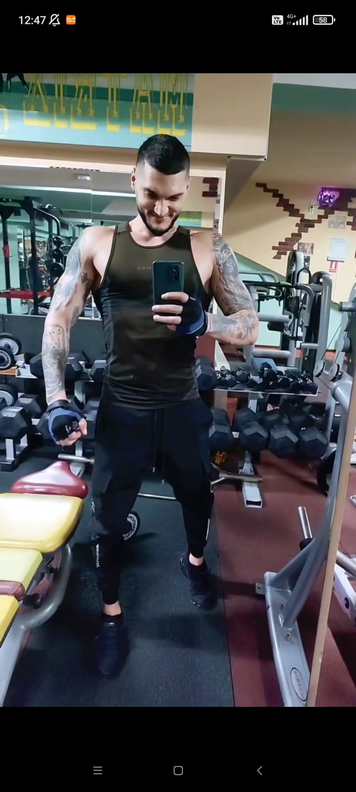 Bucuresti - Escorta Sexy - Tân?r 23 ani activ serios discret ofer clipe pl?cute domnilor genero?i ?i serio?i mai multe detalii la telefon poze reale