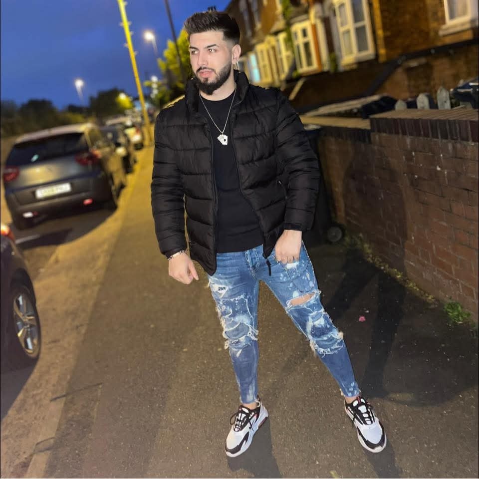 Escorte Sexy - Ploiesti - Escorta senzuala iti pot oferi companie, masaj de relaxare, intr-o ambianta placuta, clipe linistite la domiciliul meu sau al tau.  Astept domni seriosi si manierati.  Detalii la telefon