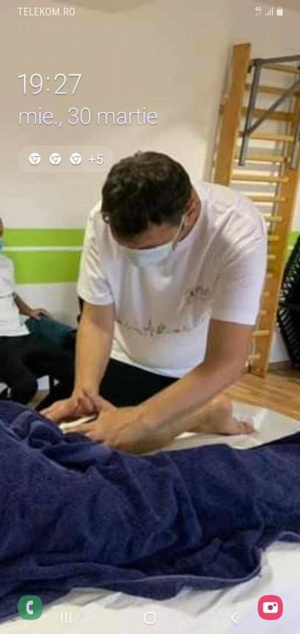 Bucuresti - Escorta Sexy - Masaj pt b?rbati care le place s? fie relaxa?i iubitorii