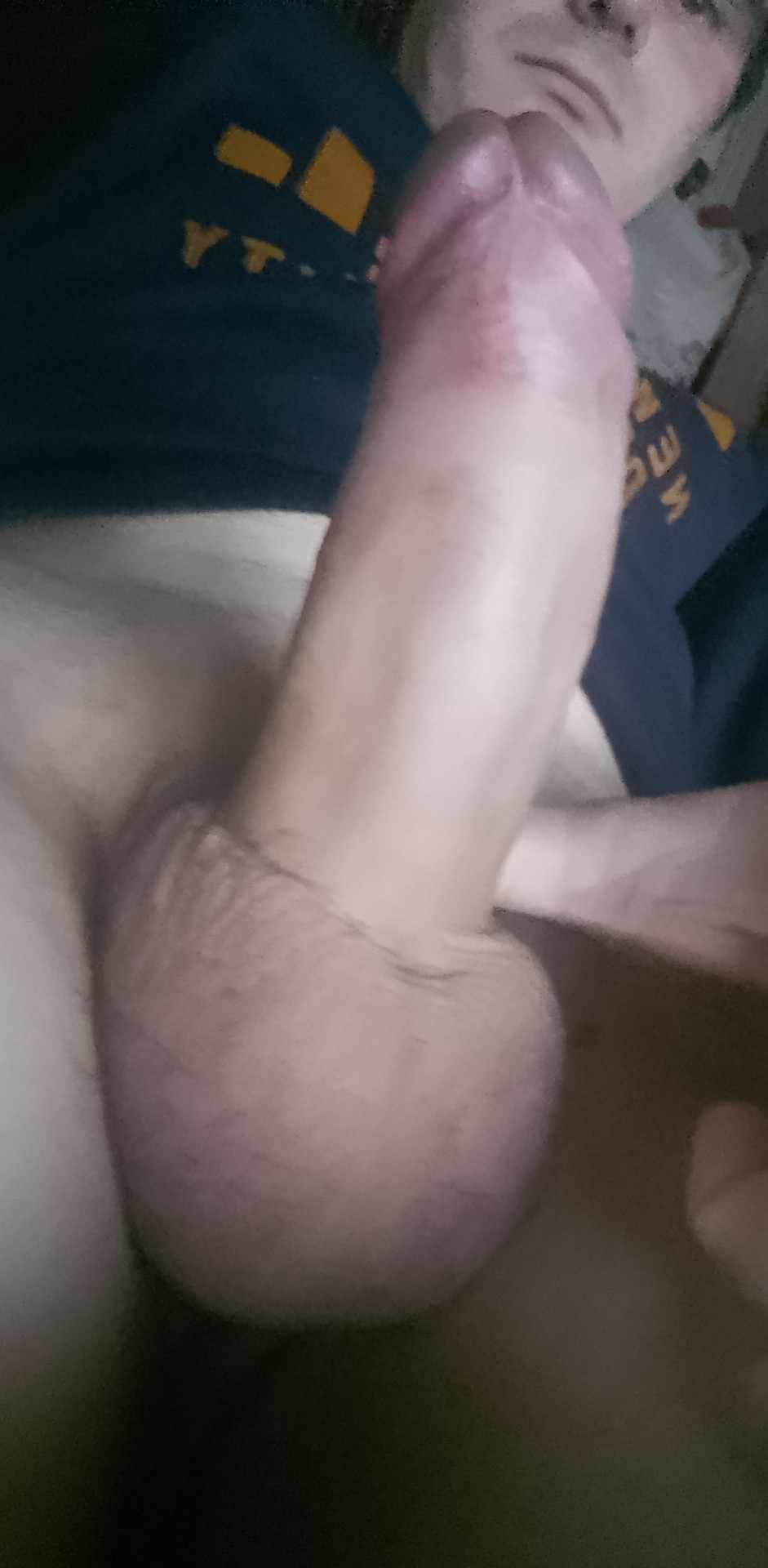 Escorte Sexy - Galați - Eu sunt Marian din Tudor Vladimirescu jude?ul Gala?i sunt doar activ sunt în c?utarea unui pasiv care s? îmi fac? pl?cerile cu adev?rat cei care doresc s? o facem cu adev?rat ?i vrea s? ne sim?im bine a?tept mesaje pe WhatsApp sau la telefon