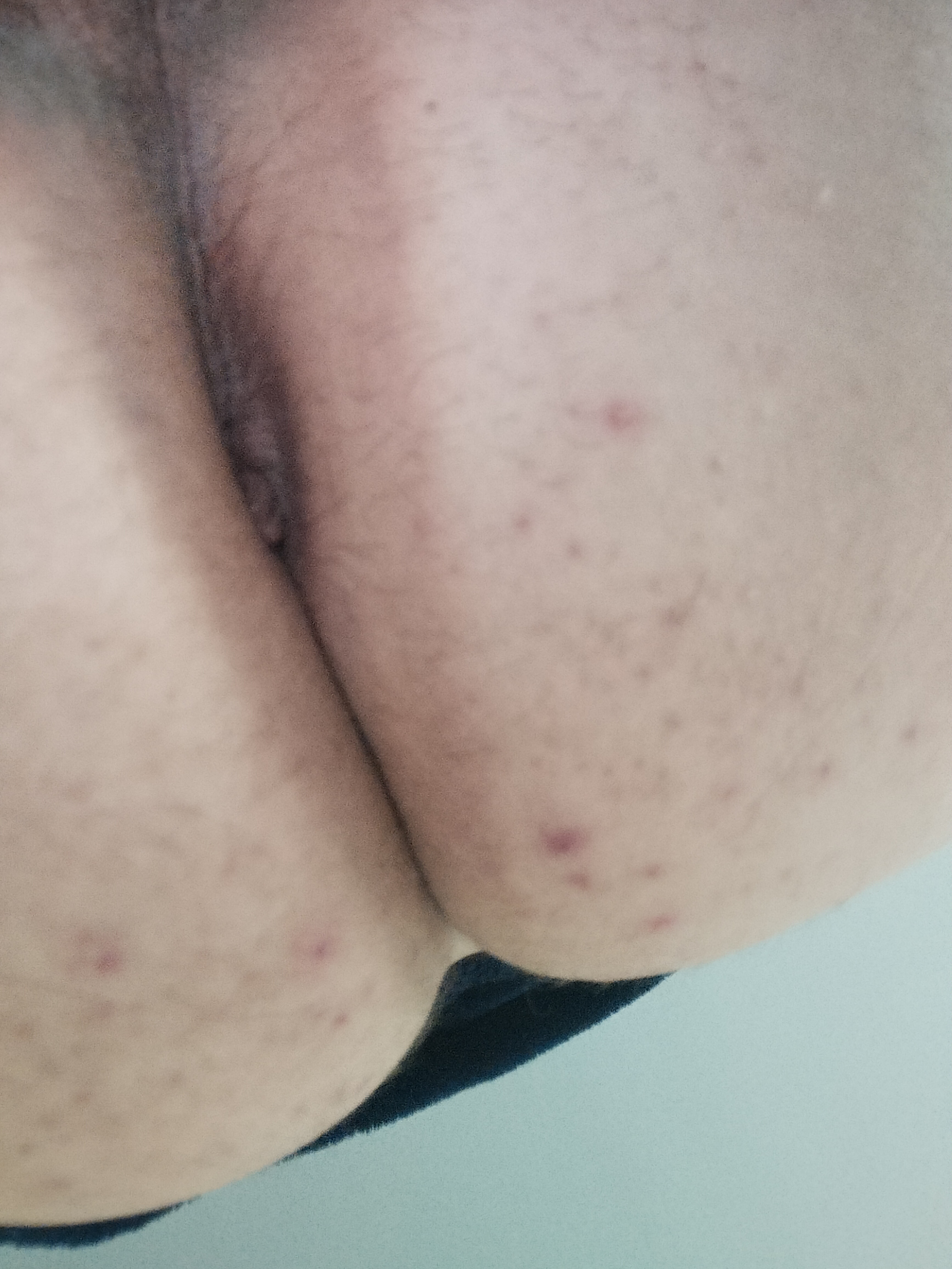 Escorte Sexy - Bucuresti - Totul din pl?cere ?i pasiune cu loc aferent de curat ?i discret. 