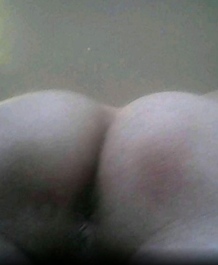 Militari Rezidenti - Escorta Sexy - Escorta senzuala iti pot oferi companie, masaj de relaxare, intr-o ambianta placuta, clipe linistite la domiciliul meu Astept domni seriosi si manierati.  Detalii la telefon nu numar privat sunt doar pasiv