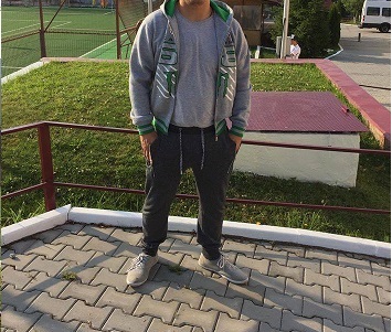 Escorte Sexy - Bucuresti - Barbat versatil dotat 18 cu 5.  Anunt adresat domnilor seriosi si .  Nu deranjati inutil.  /