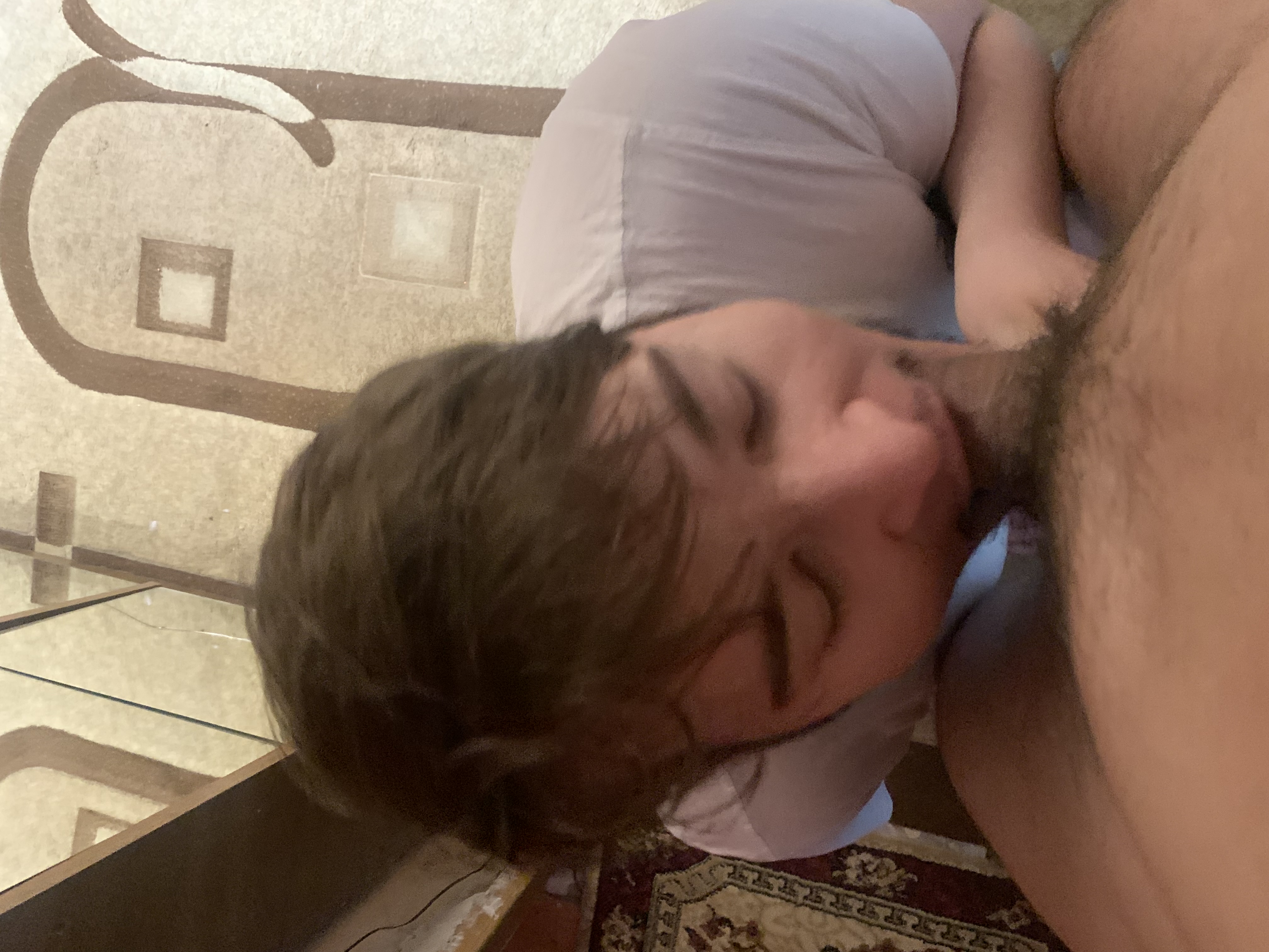 Bucuresti - Escorta Sexy - Escorta senzuala iti pot oferi companie, masaj de relaxare, intr-o ambianta placuta, clipe linistite la domiciliul meu sau al tau.  Astept domni seriosi si manierati.  Detalii la telefon sau pe whatsap