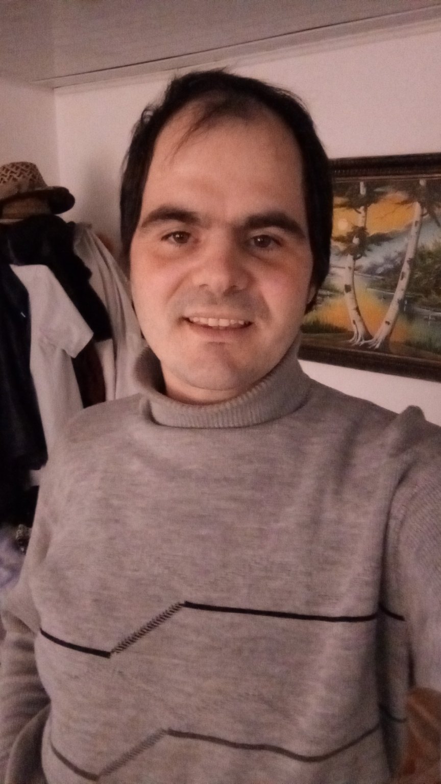 Galați - Escorta Sexy - Eu sunt Marian din Tudor Vladimirescu jude?ul Gala?i sunt doar activ ?i sunt în c?utarea unui pasiv care s? îmi fac? toate pl?cerile ?i n-am loc cei care ave?i loc