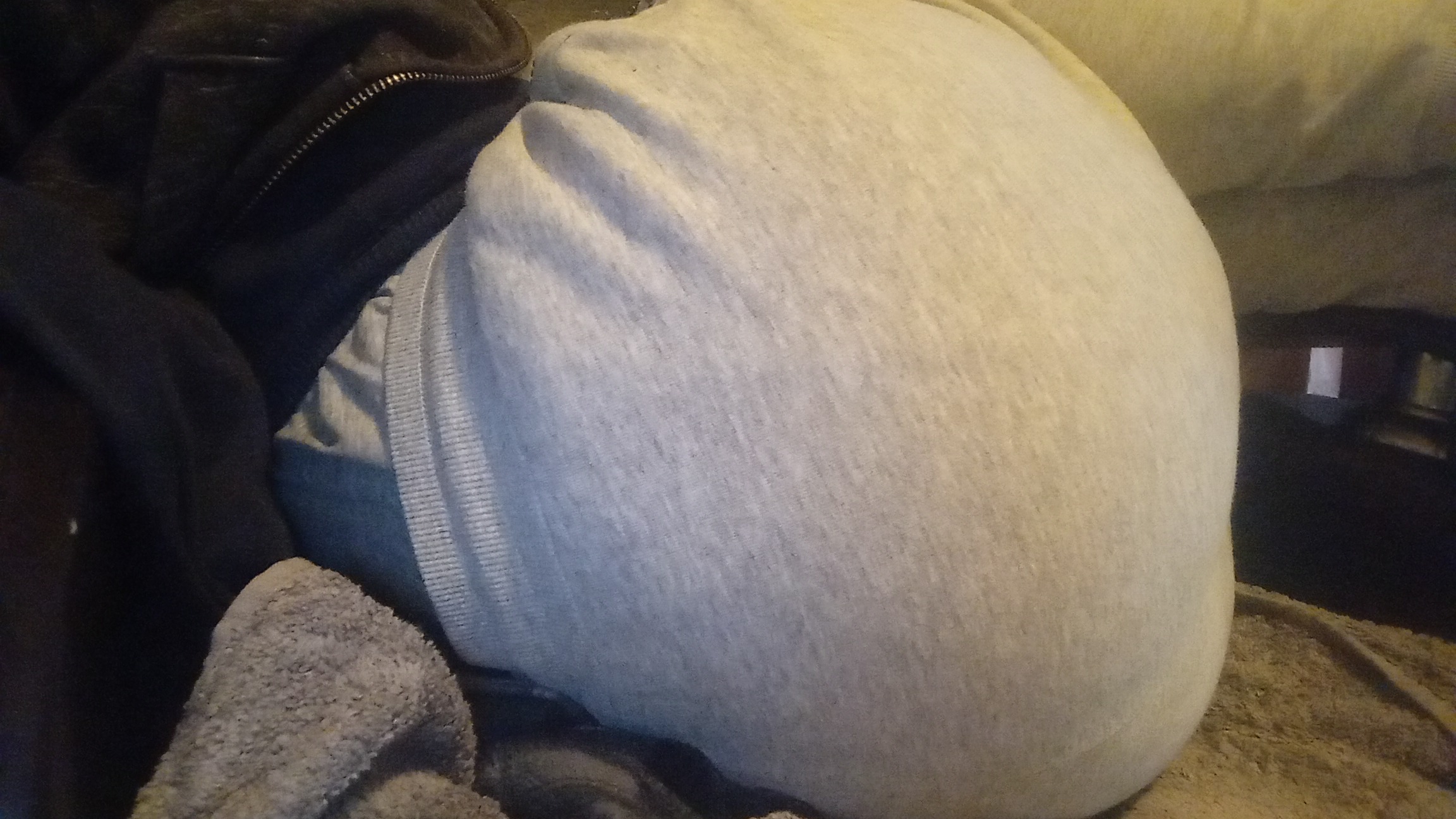 Bucuresti - Escorta Sexy - Escorta senzuala iti pot oferi companie, masaj de relaxare, intr-o ambianta placuta, clipe linistite la domiciliul meu sau al tau.  Astept domni seriosi si manierati.  Detalii la telefon caut ACTIV DOTAT  daca nu r?spund la telefon îmi pute?i scrie pe WhatsApp , nu accept in stare de ebrietate substan?e interzise ?i nici cu bile , va puup ????????