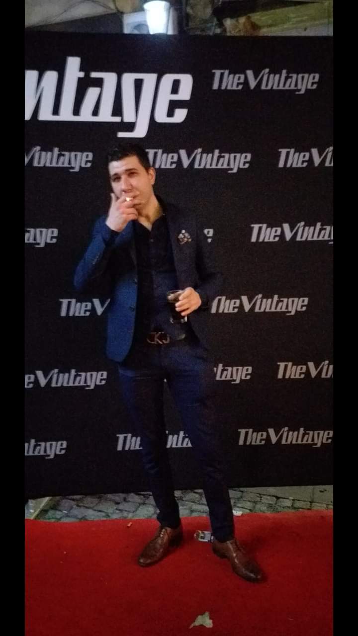 Escorte Sexy - Bucuresti - Momentele senzualit??ii se pot tr?i oricând.  Atât ziua cât ?i noaptea.  Te a?tept s? m? vizitezi într-un cadru intim, special amenajat pentru a te face s? te deta?ezi de problemele cotidiene.  .  Vino s? petreci o or? de neuitat în compania mea într-o loca?ie pl?cut? ?i discreta.  Experimenteaz? ?i gust? din pl?cerile oferite de mine.  Sunt un B?iat ce se respect?, ce alege s? î?i petreac? timpul numai cu oameni de calitatea.  Mai multe detalii pe  WhatsApp sau la telefon. 