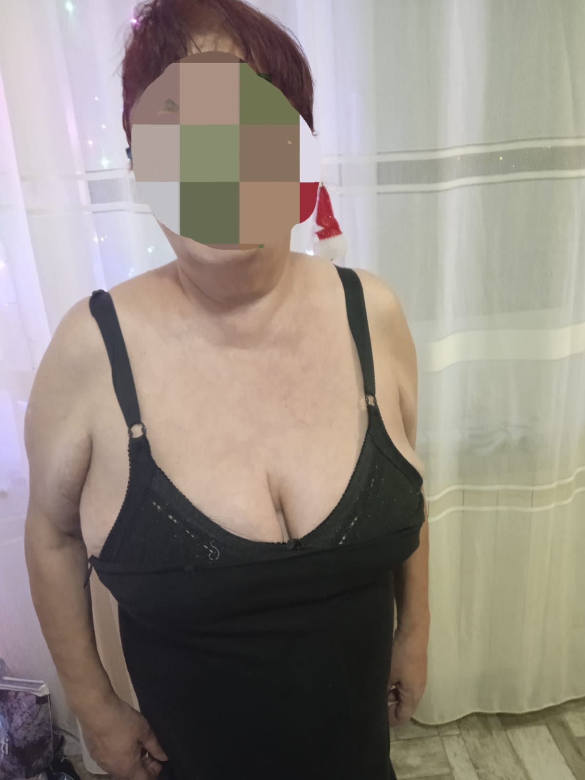 Escorta Sex - Doamna matura ofer servici și un mic masaj de relaxare contra cost domnilor generoși aștept mesaj watap - Telefon: 0728062097 