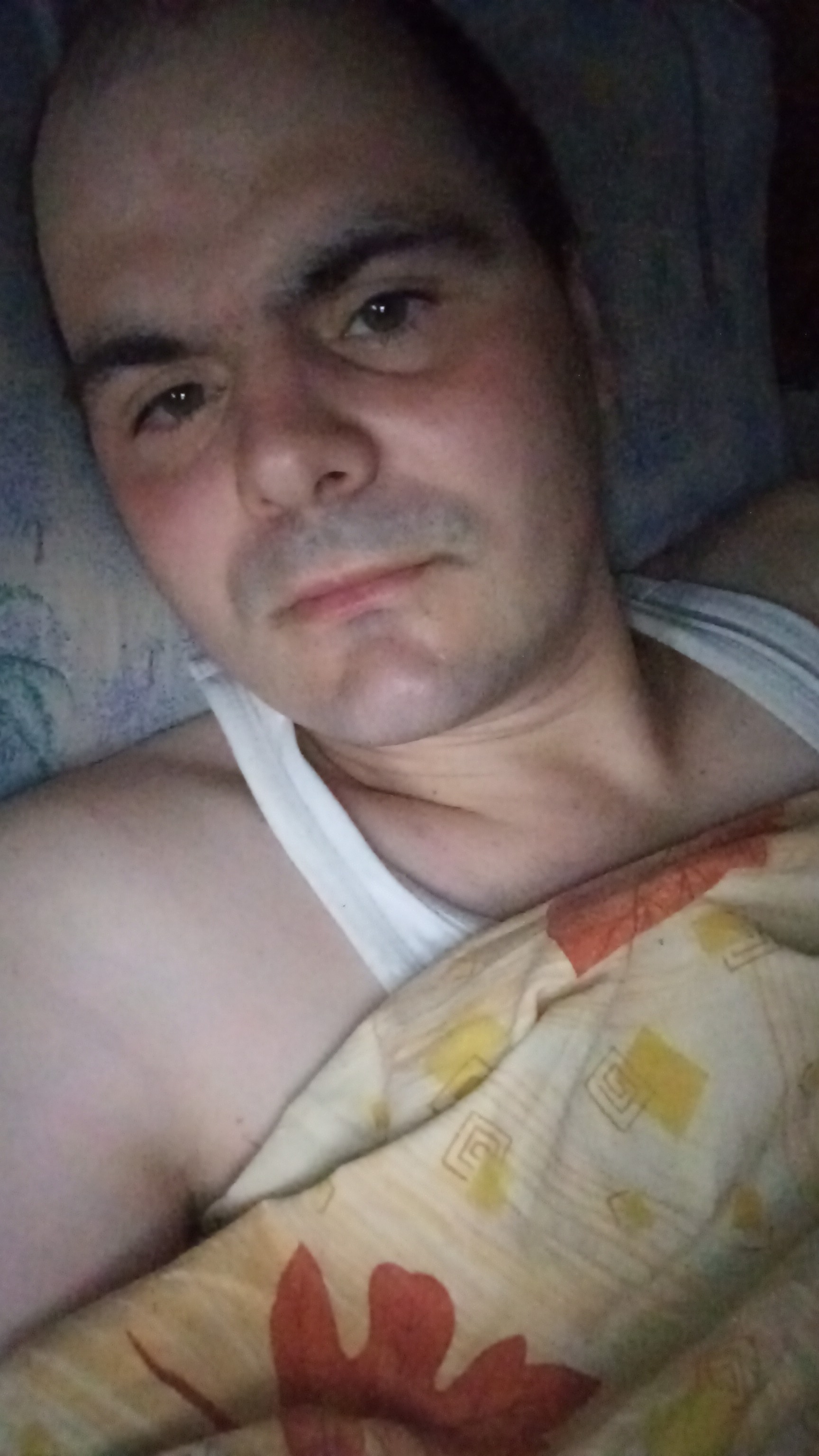 Galați - Escorta Sexy - Eu sunt Marian din Tudor Vladimirescu jude?ul Gala?i sunt în c?utarea unei persoane serioase bazate pe sinceritate îmi place s? domin foarte mult s? fiu o persoan? care îmi place s? o dau la supt s? fut pentru mai multe detalii a?tept mesaje pe WhatsApp sau la telefon