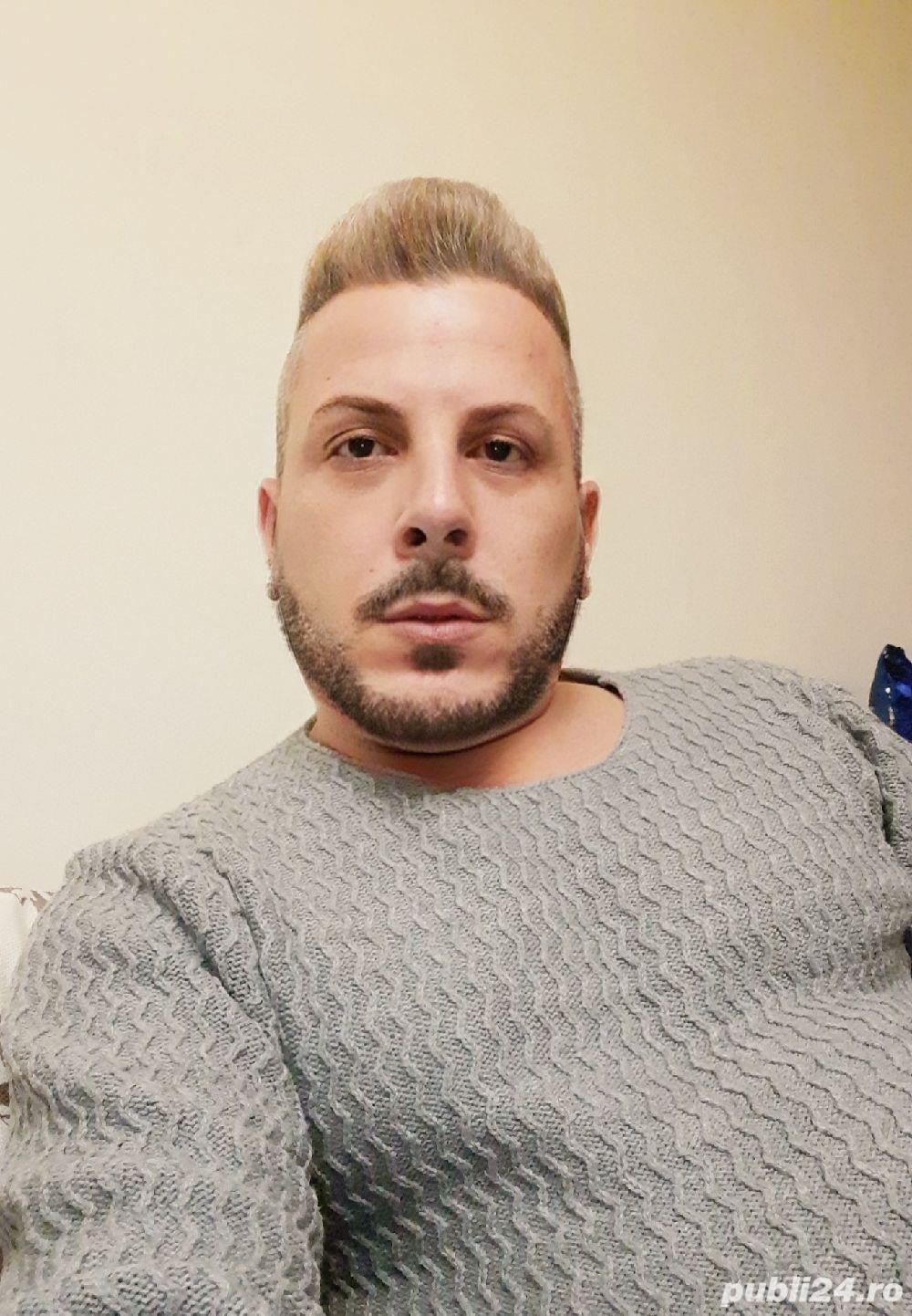 Bucuresti - Escorta Sexy - GOLD VIP cu experienta in domeniu ofer clipe de tandrete ca parte activa si verstil domnilor dornici ce experiente noi cu un barbat cu experienta ce-ti poate pune la dispozitie clipe unice relax.  Disponibil mai mult in timul zile, programarea se face cu o ora inainte, nu raspund la mesaje /