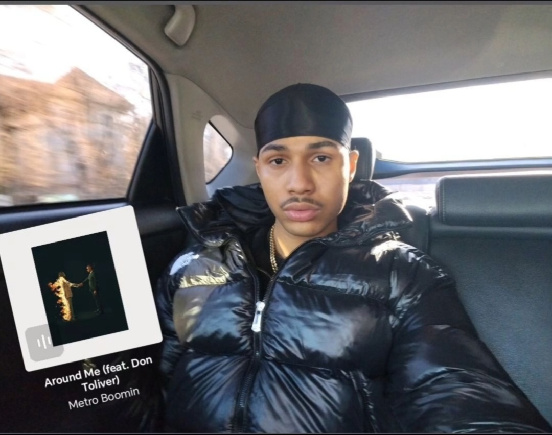 București - Escorta Sexy - Salut, dac? te ai oprit la mine înseamn? c? ?tii ce vrei, dac? vrei sa afli mai multe nu ezita sa ma suni sau sa îmi la?i un mesaj pe WhatsApp