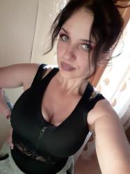 Escorte Sexy - Bucuresti - Escorta senzuala iti pot oferi companie, masaj de relaxare, intr-o ambianta placuta, clipe linistite la domiciliul meu sau al tau.  Astept domni seriosi si manierati.  Detalii la telefon