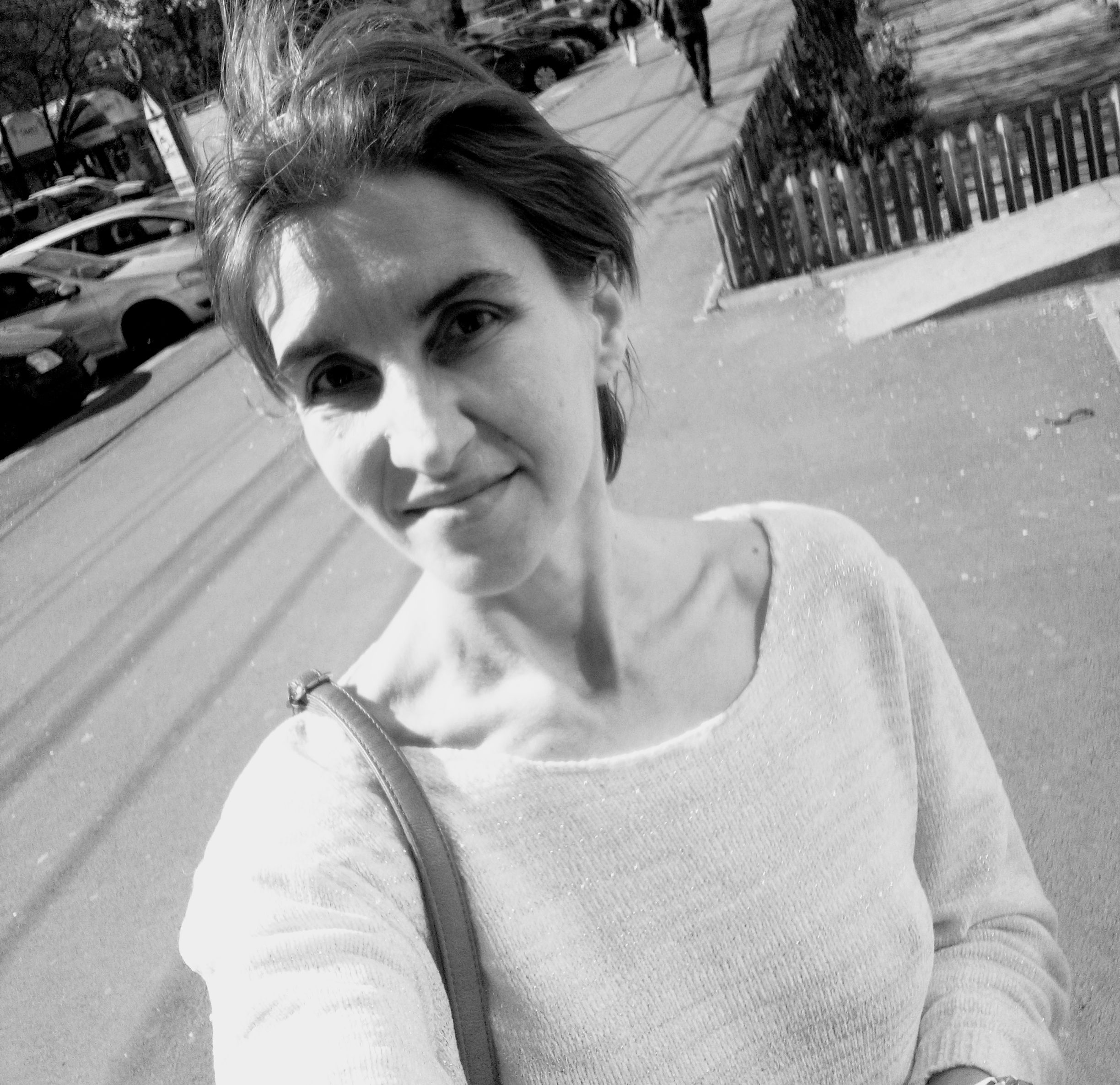 Escorta Sex - Pt mai multe detalii contactează mă.  Galați.  Particular.  Independenta 100% reală.  Doar tu și eu.  Program de zi.  Preț accesibil.  - Telefon: 0749694289 