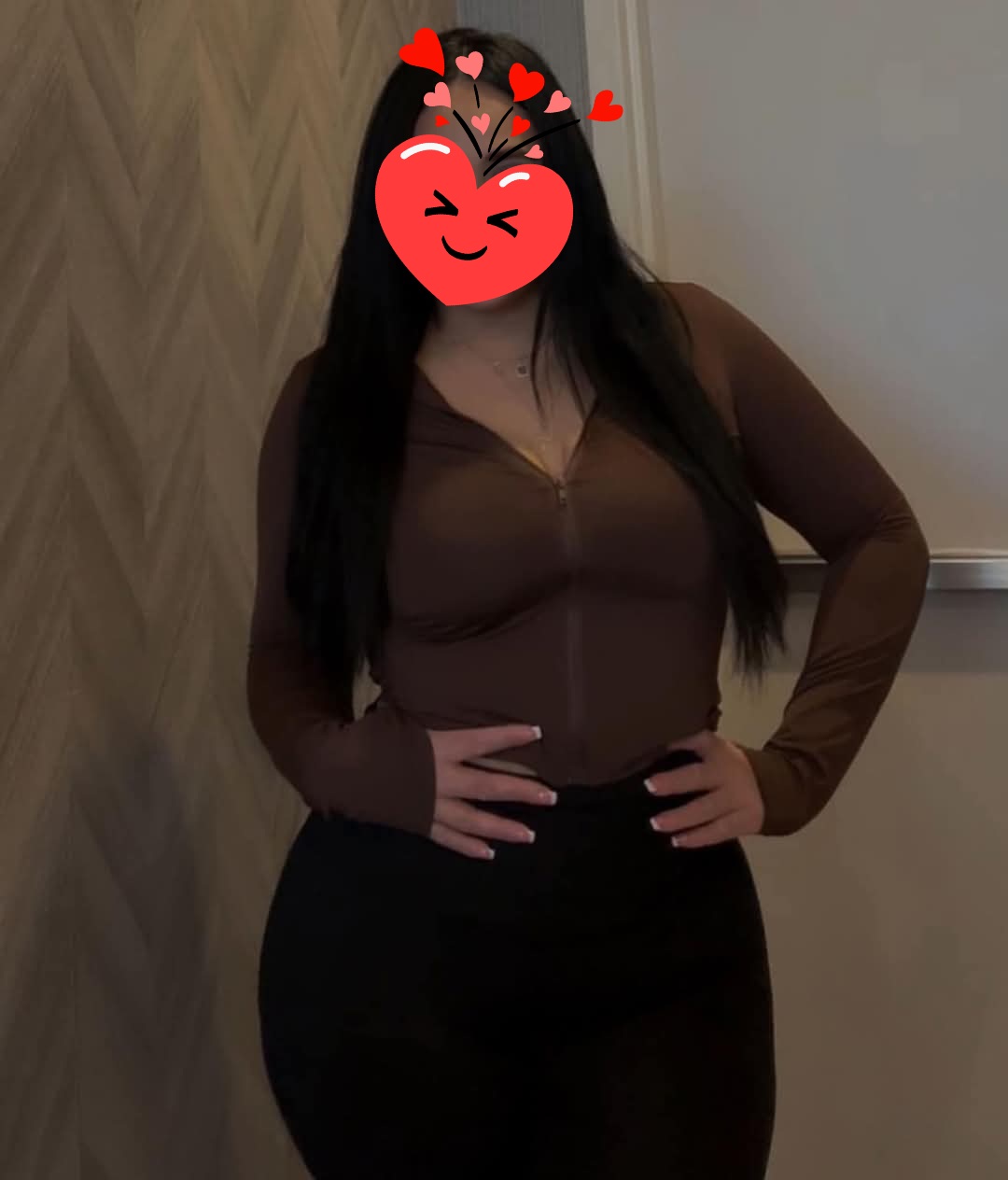 Escorta Sex - Escorta bruneta reala, draguta si cu bun simt ofer companie, masaj terapeutic si masaj corporal de intretinere.  Prosoape curate, igiena.  Pt.  detalii in plus suna-ma.  Detalii la telefon.  - Telefon: 0741552756 