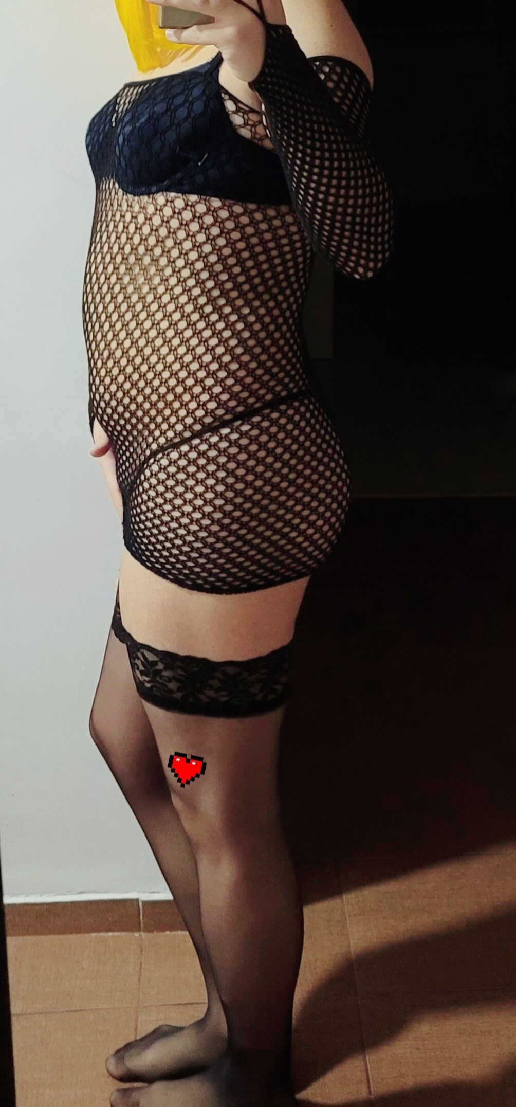 Bucuresti - Escorta Sexy - Buna! Sunt Ema, o travestita dulce, finuta si nimfomana, gata sa te rasfete asa cum meriti.  Ador barbatii dotati si eleganti care vor sa incerce o noua experienta.  Hai sa te relaxezi in compania mea.  Detalii pe whats app. 