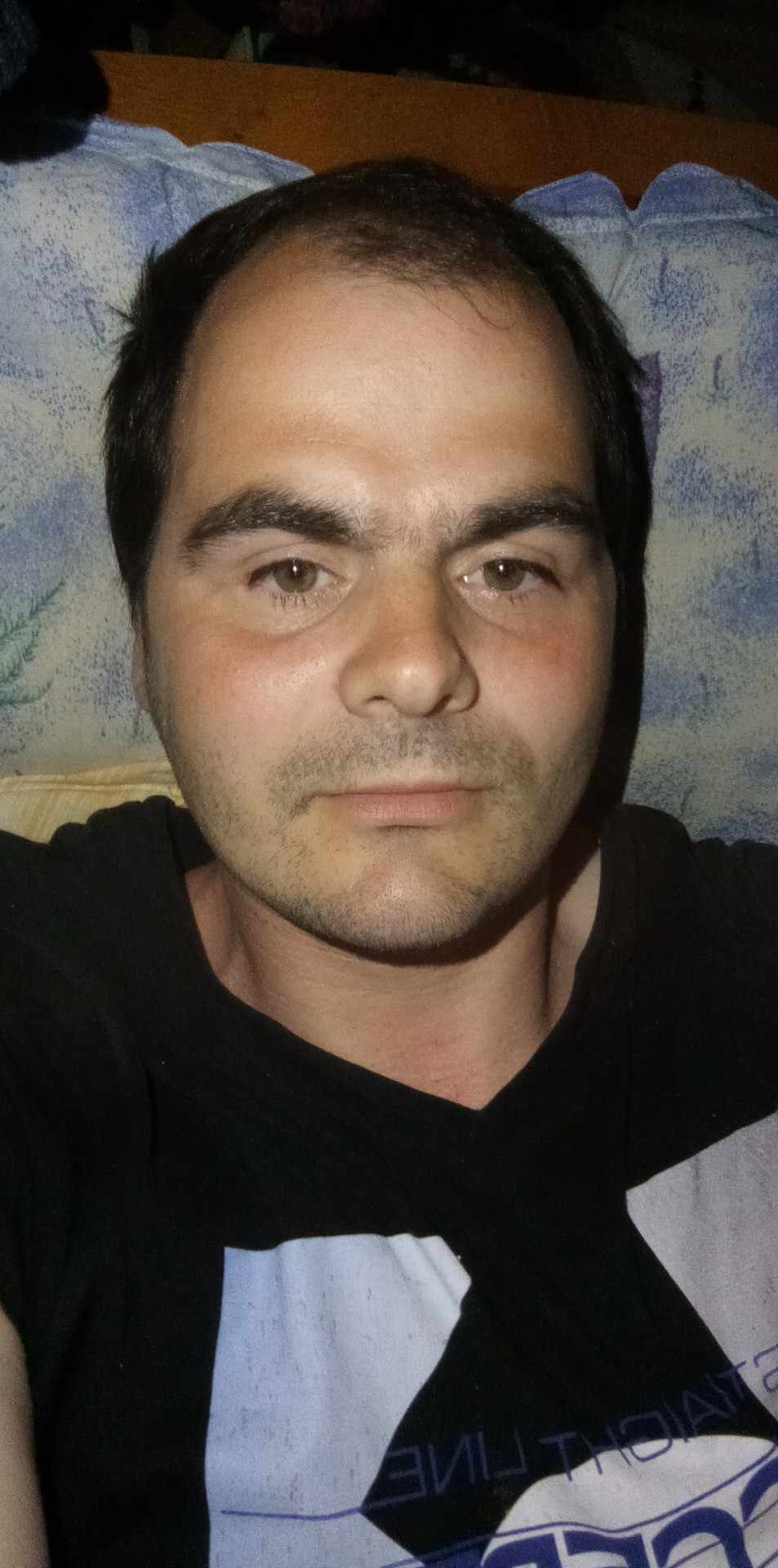 Galați - Escorta Sexy - Eu sunt Marian din tudoru Vladimirescu în jude?ul Gala?i sunt în c?utarea unui pasivi care s? îmi fac? toate pl?cerile doresc persoane serioase cu adev?rat s? o facem sunt un b?iat serios eu nu de?in loc pentru mai multe detalii a?tept mesaje pe WhatsApp sau la telefon