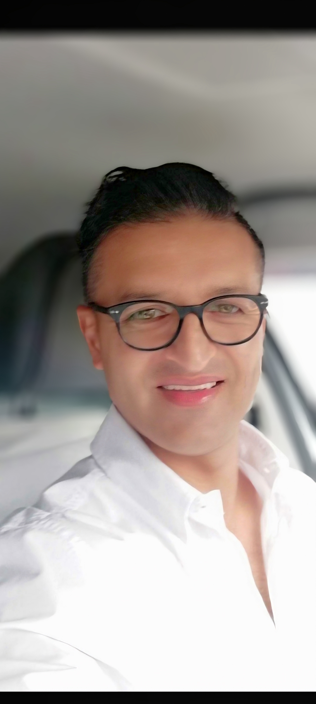 Constanta - Escorta Sexy - Dau limbi in cur