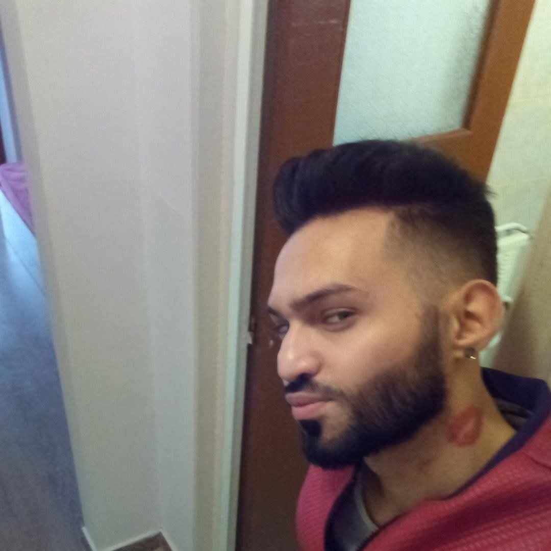 Bucuresti - Escorta Sexy - Escort activ fara loc