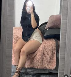 Escorte Sexy - Pitești - Top escorta bruneta titrata, cu experienta, o fire placuta, calma si rabdatoare ofer companie, masaj de relaxare si terapeutic in conditii de lux.  Detalii la telefon. 