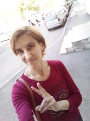 Galati - Escorta Sexy - Escorta matura  iti pot oferi companie intr-o ambianta placuta, clipe linistite la domiciliul meu.   Astept domni seriosi si manierati.  Detalii la telefon