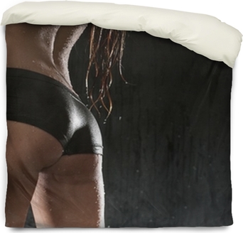 Escorta Sex - Hello, I'm Karla I am a lady who is always ready to make you feel good.  I have a very great sense of humor, am smart and very friendly.  I look forward to getting to know you and spending a wonderful time together, where you can work out but also relax at the same time ???????? Don't hesitate to contact me and ask me any question.  I work very cleanly and am very respectful.  I expect the same from you.  Choose me and let me show you my skills / - Telefon: 0769999630 