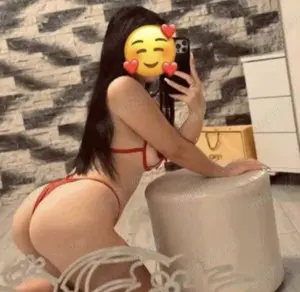 Escorta Sex - Escorta sexy si atenta la detalii te astept la mine domn serios sa-ti ofer cele mai bune servicii de companie, masaj de relaxare, body cu creme si uleiuri parfumate, esti un domn caruia ii place atmosfera atunci suna-ma, nu iti va parea rau.  Detalii pe watshapp , scrie mesaj - Telefon: 0757688744 