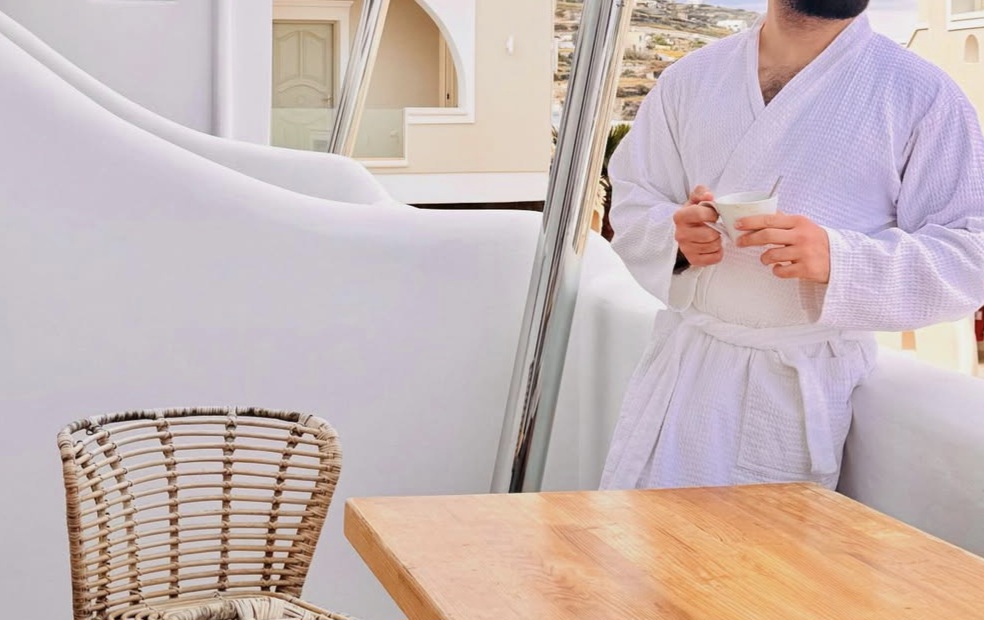 Bucuresti - Escorta Sexy - Salut m? adresez celor care î?i doresc clipe de neuitat, Pasiune , Extaz, Diverse fantezii , Masaj de relaxare , Sau erotic nu ezita s? m? contactezi la numarul de telefon afi?at!

Loca?ie de lux!


încep?torii sunt bineveni?i.  

î?i voi respecta orice cerin?? si barier? încât s? ai o experien?a cât mai pl?cut? ?i mai exact? de ceea ce cau?i.  

Ofer seriozitate , Discre?ie , Igien?.  
DISPONIBIL 24 7