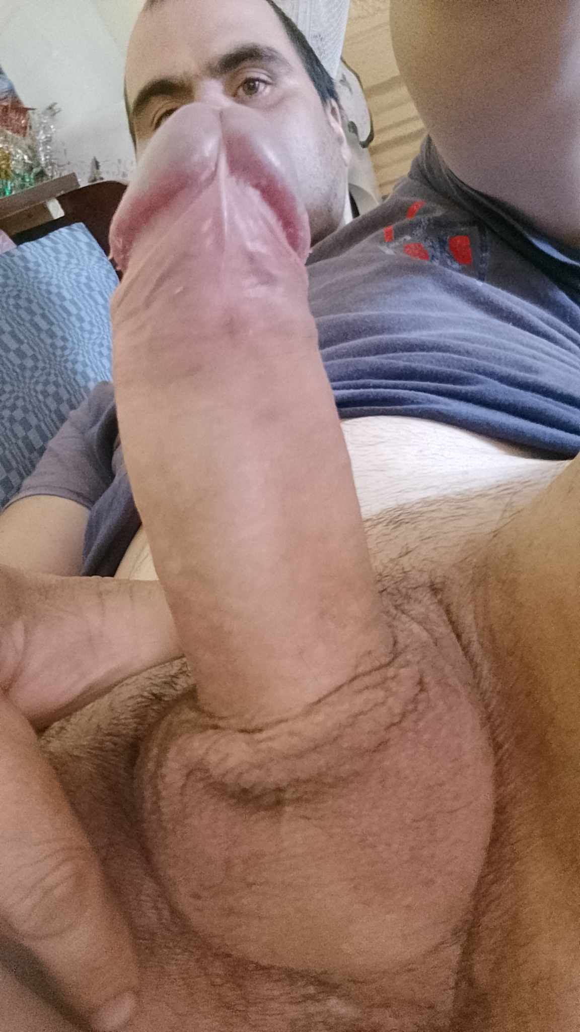 Galați - Escorta Sexy - Eu sunt Marian din Tudor Vladimirescu jude?ul Gala?i sunt doar activ sunt în c?utarea unui pasiv care s? îmi fac? toate pl?cerile doresc persoane serioase pentru mai multe detalii a?tept mesaje pe WhatsApp sau la telefon