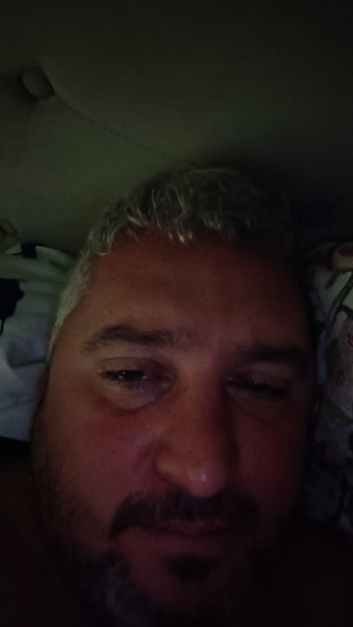 Bucuresti - Escorta Sexy - ( si masaj daca se doreste ) pentru momente de relaxare!!.  .  .  .  discretie si curatenie maxima ! am loc.  .  .  .  vorbim mai multe pe whatsapp daca vrei