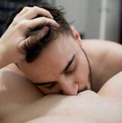 Escorte Sexy - București - Escorta senzuala iti pot oferi companie, suntem cuplu soț si soție vă așteptăm cu drag să vă descoperiți cele mai ascunse secrete si fantezii.  .  .  .  suntem deschiși și naturali.  .  .  masaj de relaxare, intr-o ambianta placuta, clipe linistite la domiciliul meu sau al tau.  Astept domni seriosi si manierati.  Detalii la telefon