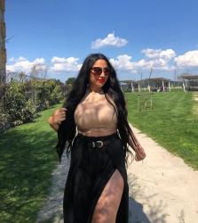 Escorte din - Pite?ti Romania | Anunturi Matrimoniale / Escorte Sexy  - Telefon:  0743699002 - Escorta manierata am revenit.  Ofer companie si masaj terapeutic facut cu creme si uleiuri aromate domnilor manierati intr-o locatie discreta.  Locuri de parcare si ac.  Detalii la telefon.  