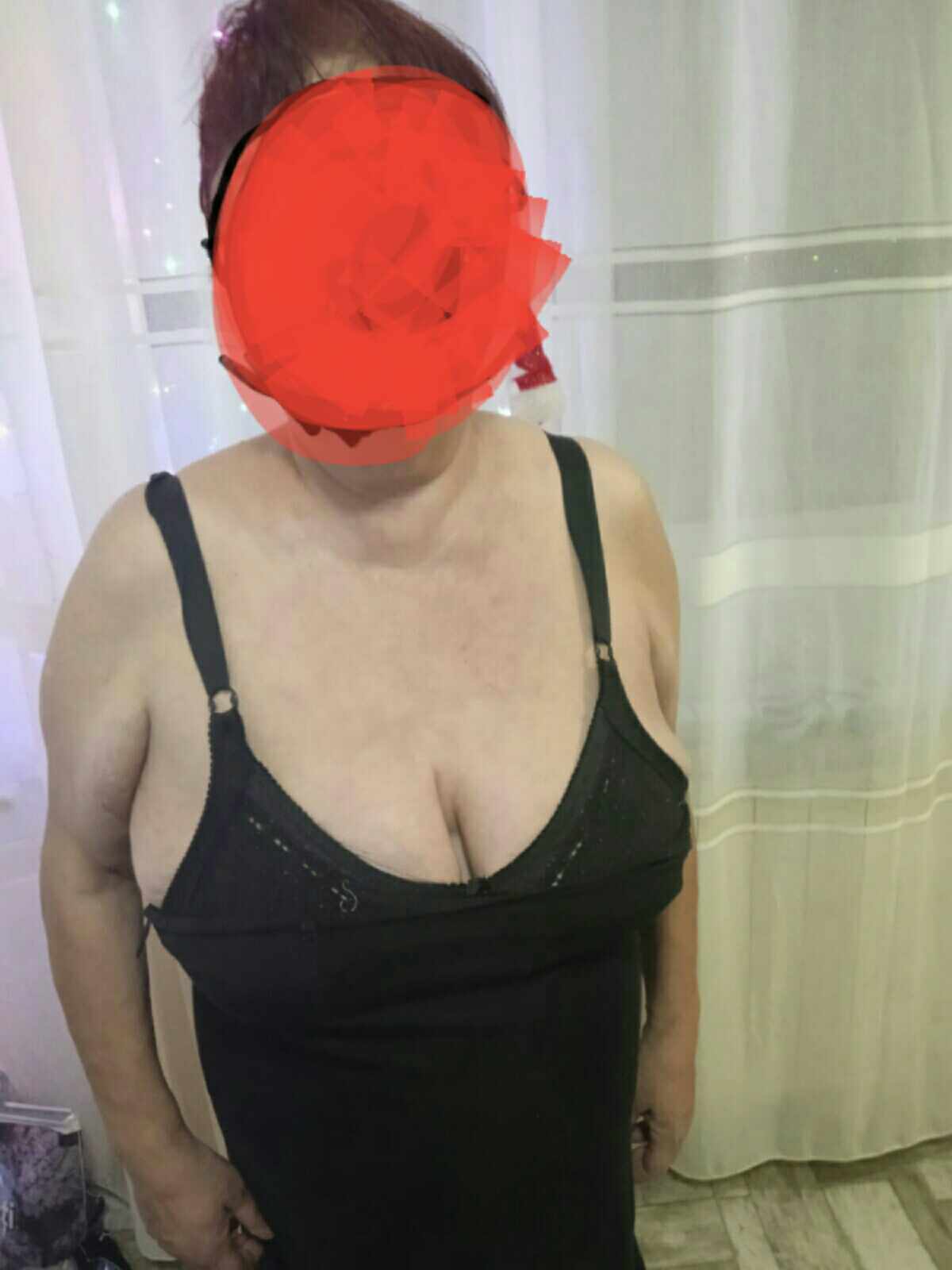 Escorta Sex - Matura ofer servici de calitate și un mic masaj de relaxare contra cost domnilor generoși detalii watap - Telefon: 0728637781 